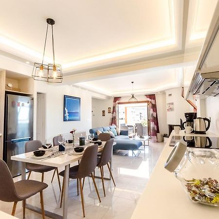 Leo - Unique Glyfada Apartment Atena Exterior foto